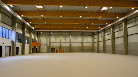 A sports hall with a sustainable, intelligent, hybrid heating system