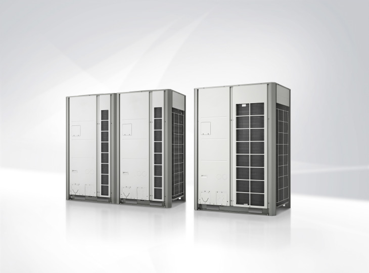 The two heat pumps supply the ventilation units with constant heating and cooling capacity over a very wide temperature range. Picture credits: © Hoval